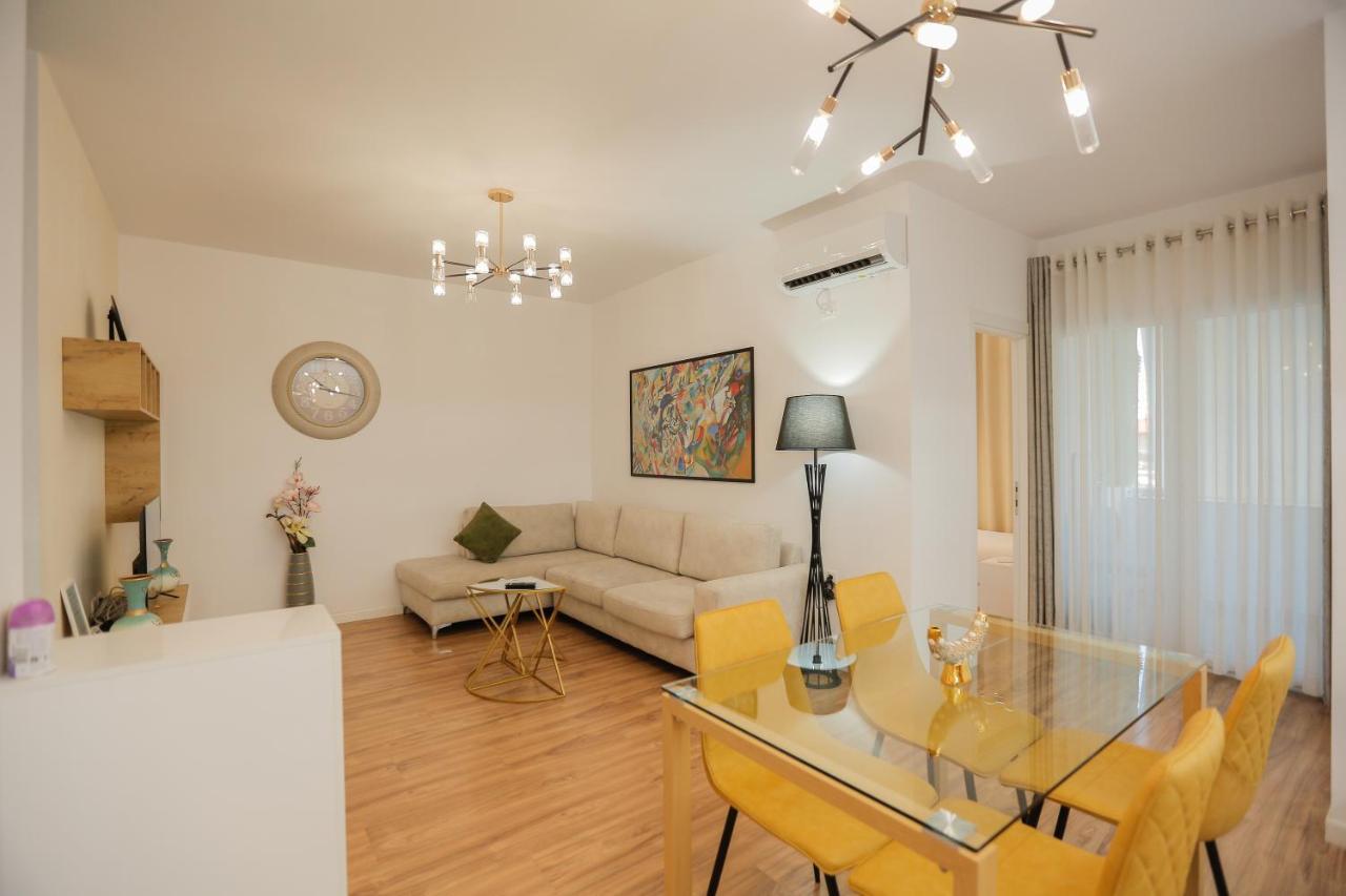 Miku Apartment-sophisticated 2bd At Taiwan Apartamento