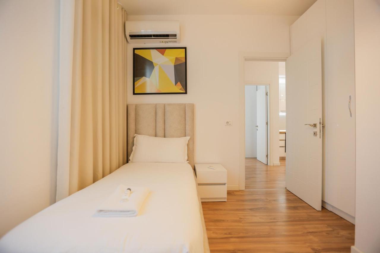 Miku Apartment-sophisticated 2bd At Taiwan Tirana